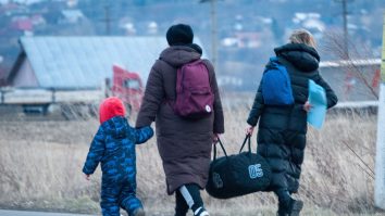 STUDIU. 70% din refugiații ucraineni care locuiesc în România au studii superioare