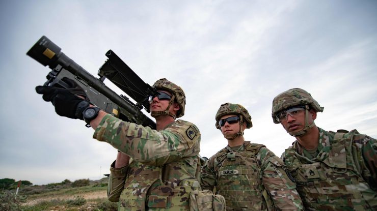 Șefii armatei britanice spun că trupele sunt „gata de luptă” dacă va fi nevoie de ele în Ucraina