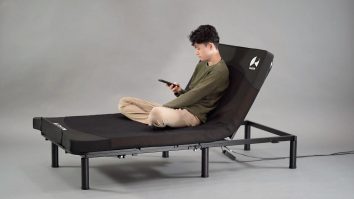 Ecranul electronicelor are efecte hipnotice asupra copiilor