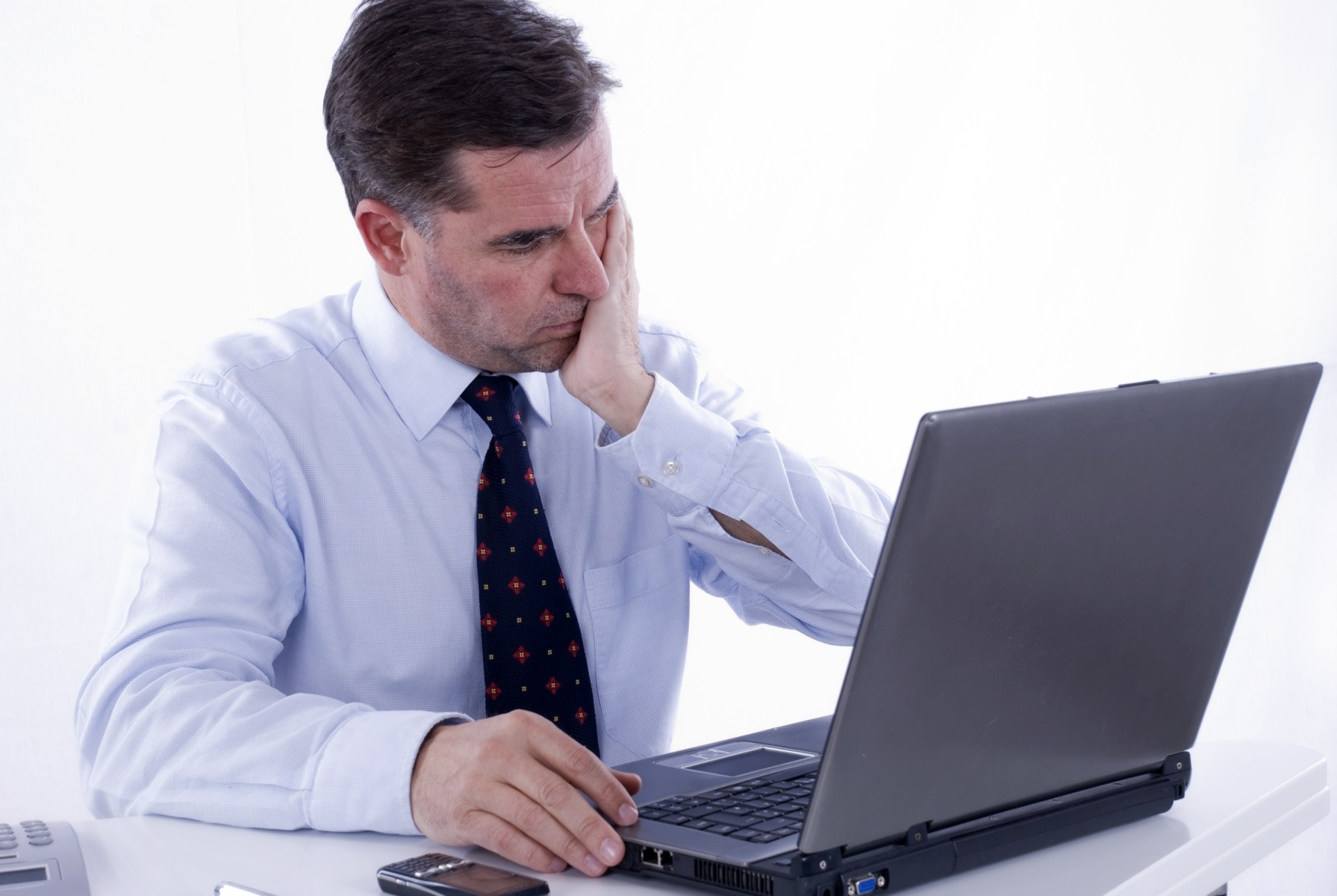 Un bărbat a fost concediat pentru că s-a mutat la prea mare distanță de serviciu