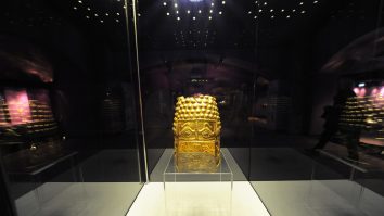 Coiful „de patrimoniu”, descoperit de polițiștii din Argeș, s-a dovedit a fi doar o jucărie