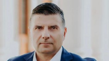 Alexandru Petrescu, despre „succesele la hectar” ale Clotildei Armand: „Este jignitor din partea primarului sectorului 1 să vorbească de salubritate, un domeniu în care a eșuat”