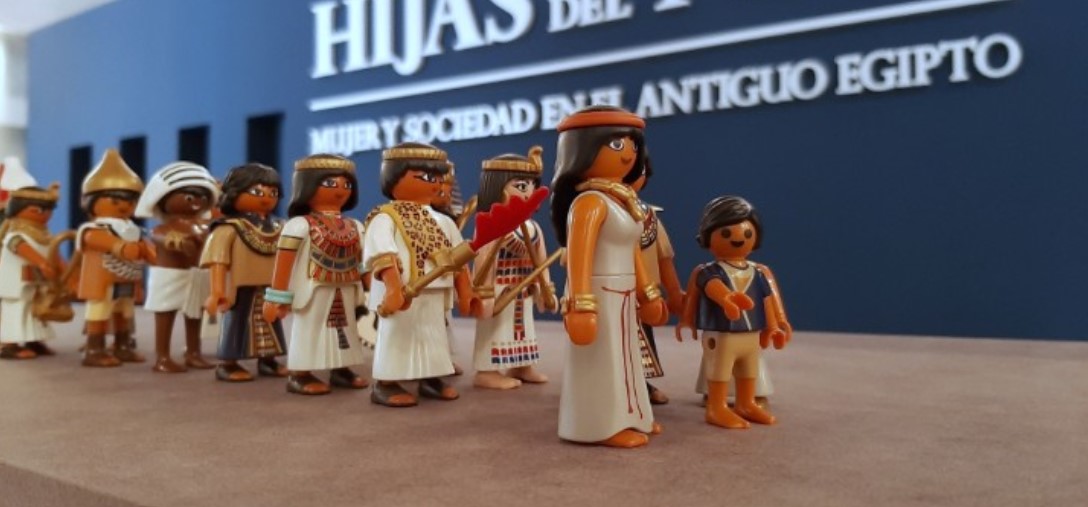 Istoria curioasă a „Papirusului erotic” la expoziția anului: „Fiicele Nilului. Femeile și societatea în Egiptul antic”