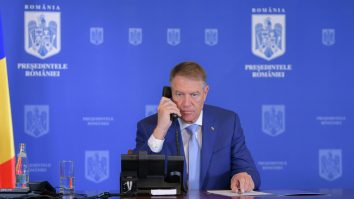 Klaus Iohannis a promulgat proiectul de lege al USR: Salariaţii vor avea acces online la datele din REVISAL