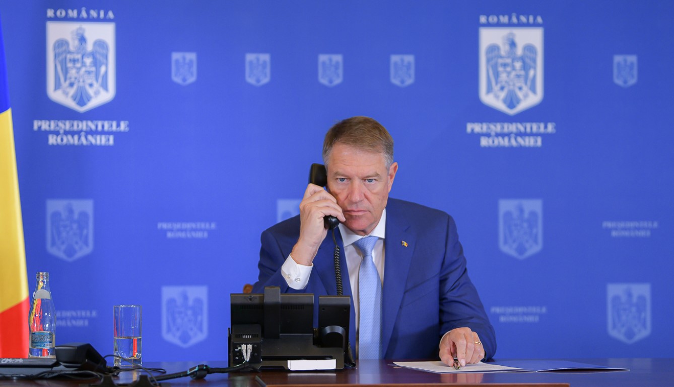 Klaus Iohannis a promulgat proiectul de lege al USR: Salariaţii vor avea acces online la datele din REVISAL