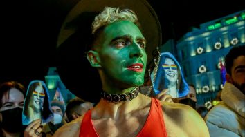 Centrul medical care a depistat primele cazuri de variola maimuței în Spania susține că au fost transmise pe cale sexuală