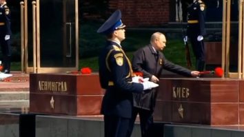 Vladimir Putin a semnat un decret prin care familiile soldaților ruși, care au murit sau au fost răniți în timpul invaziei din Ucraina, vor primi „o susținere specială”