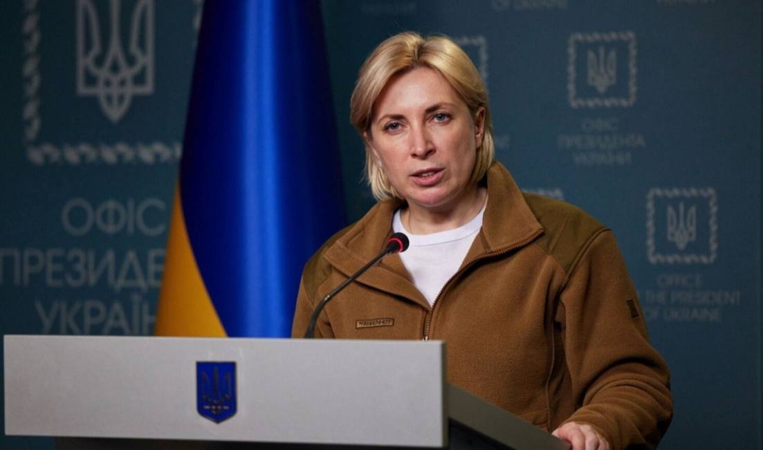 LIVE UPDATE. Ziua 96 de război. Iryna Vereshchuk îi îndeamnă pe ucraineni să nu își ia pașapoarte rusești