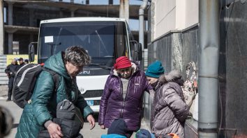 Efectele războiului: peste 10 milioane de ucraineni au fugit din țară