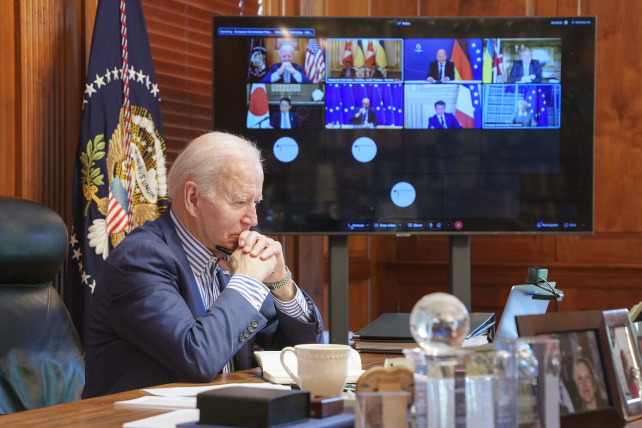 Joe Biden face din energia regenerabilă o problemă de securitate națională