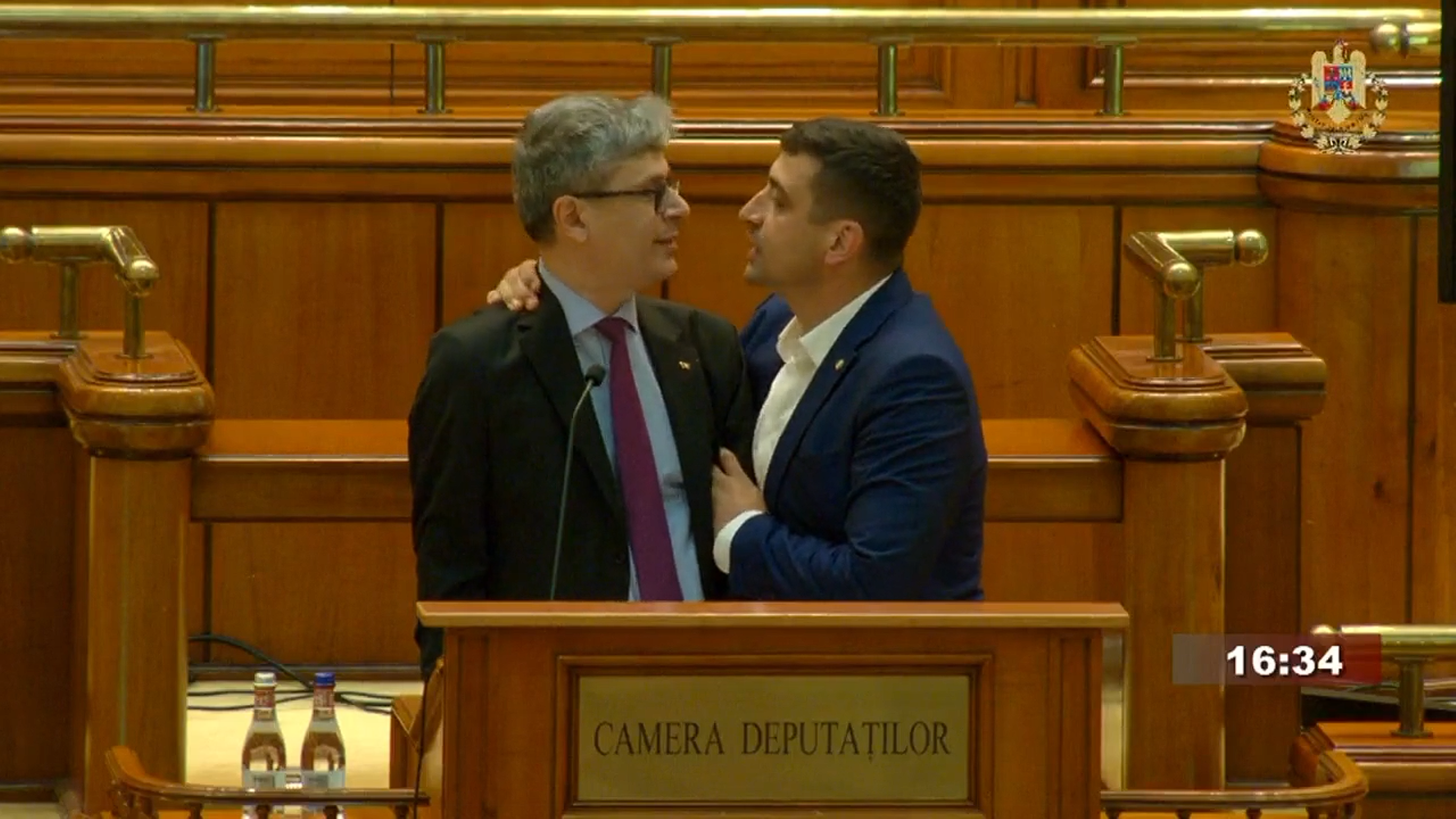 Scandalul dintre Virgil Popescu și George Simion atinge un alt nivel