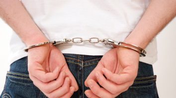 Autoritățile iraniene arestează lucrătorii din industria cinematografică