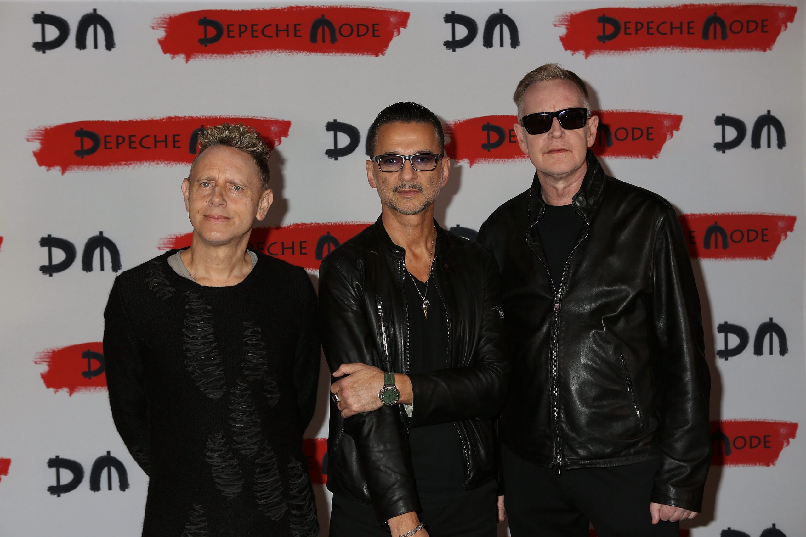 Andrew Fletcher, Ray Liotta, dar şi Alan White au coborât definitiv de pe scenă
