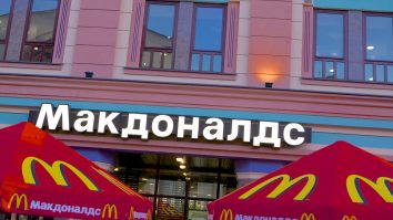 Compania americană McDonald’s vinde acțiunile și părăsește complet Rusia