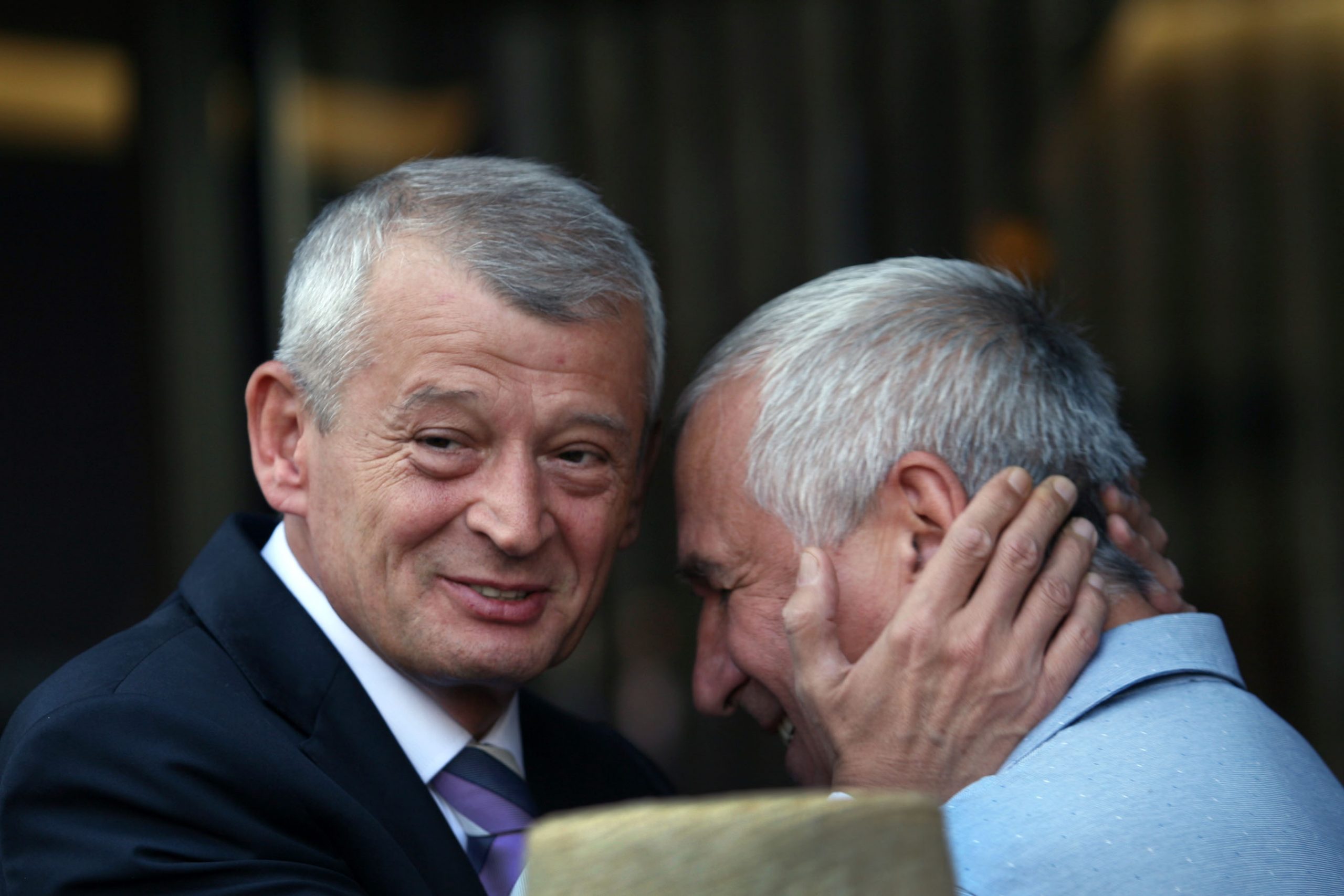 Sorin Oprescu va fi eliberat pe cauţiune şi poate să rămână în Grecia