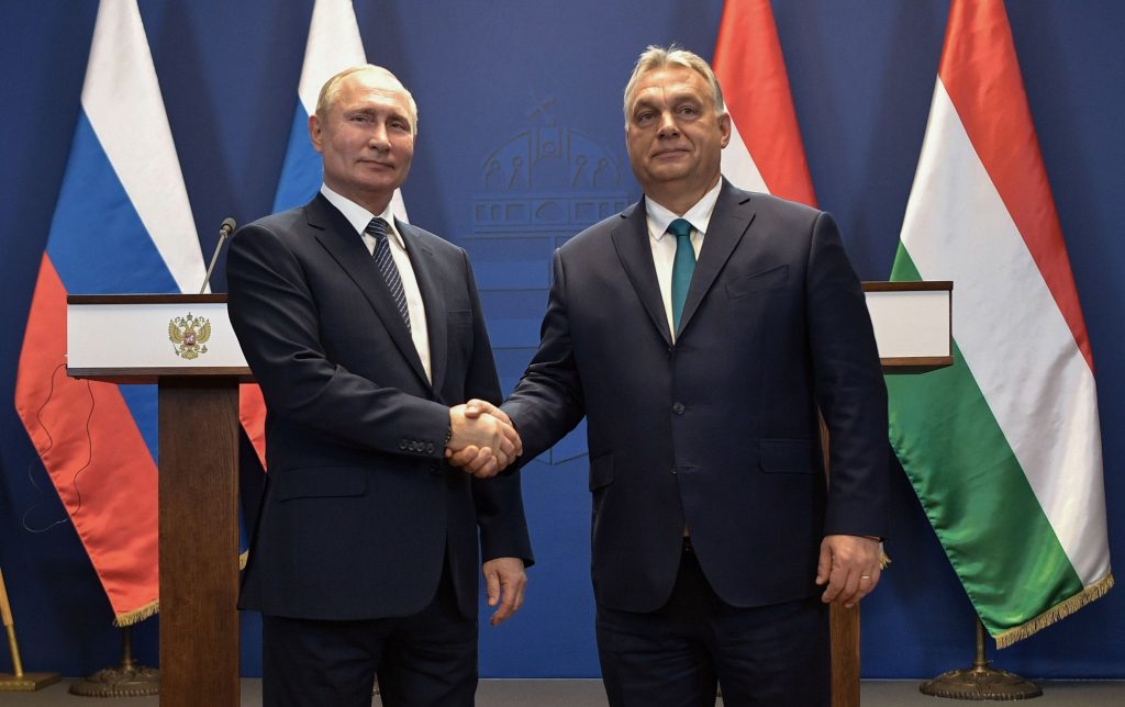 Viktor Orban și bunul său prieten Vladimir Putin