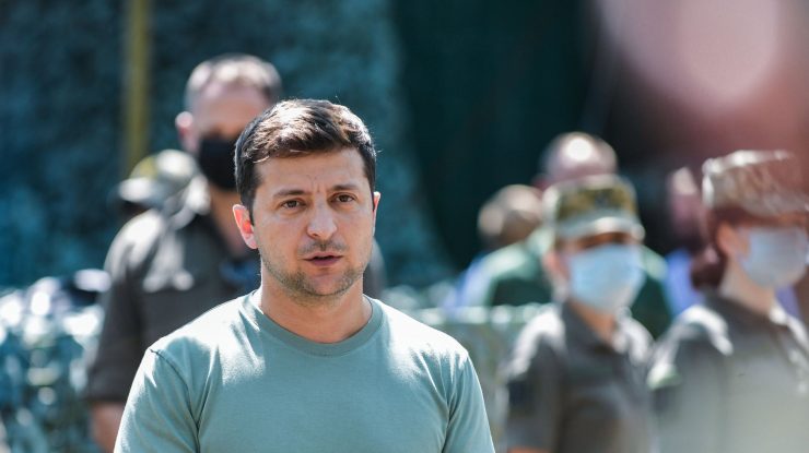 Zelenski transmite informaţii de pe front: ,,Situaţia din Donbas este extrem de dificilă”