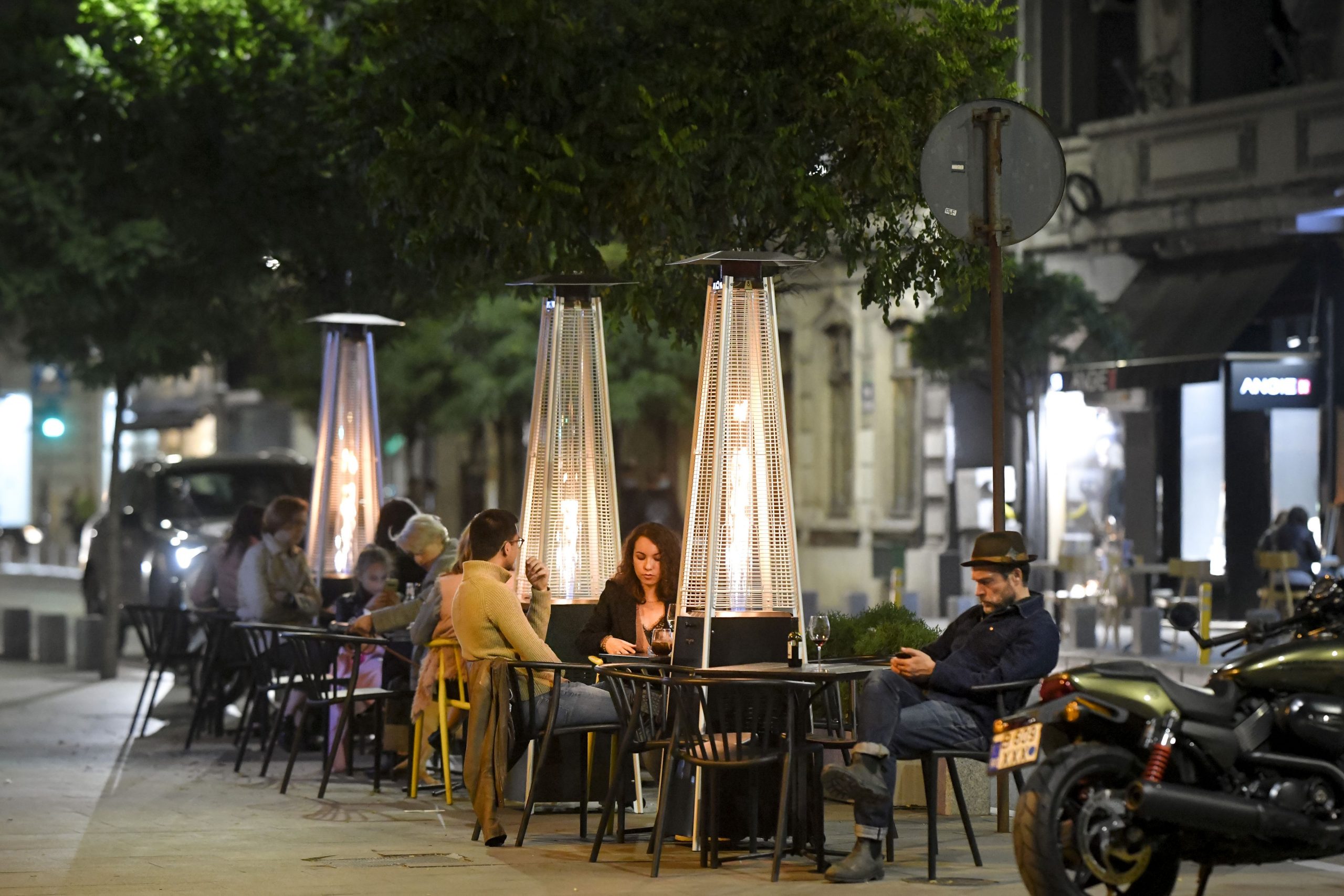 Cel de-al treilea weekend „Străzi deschise” din București s-a transformat în bâlci