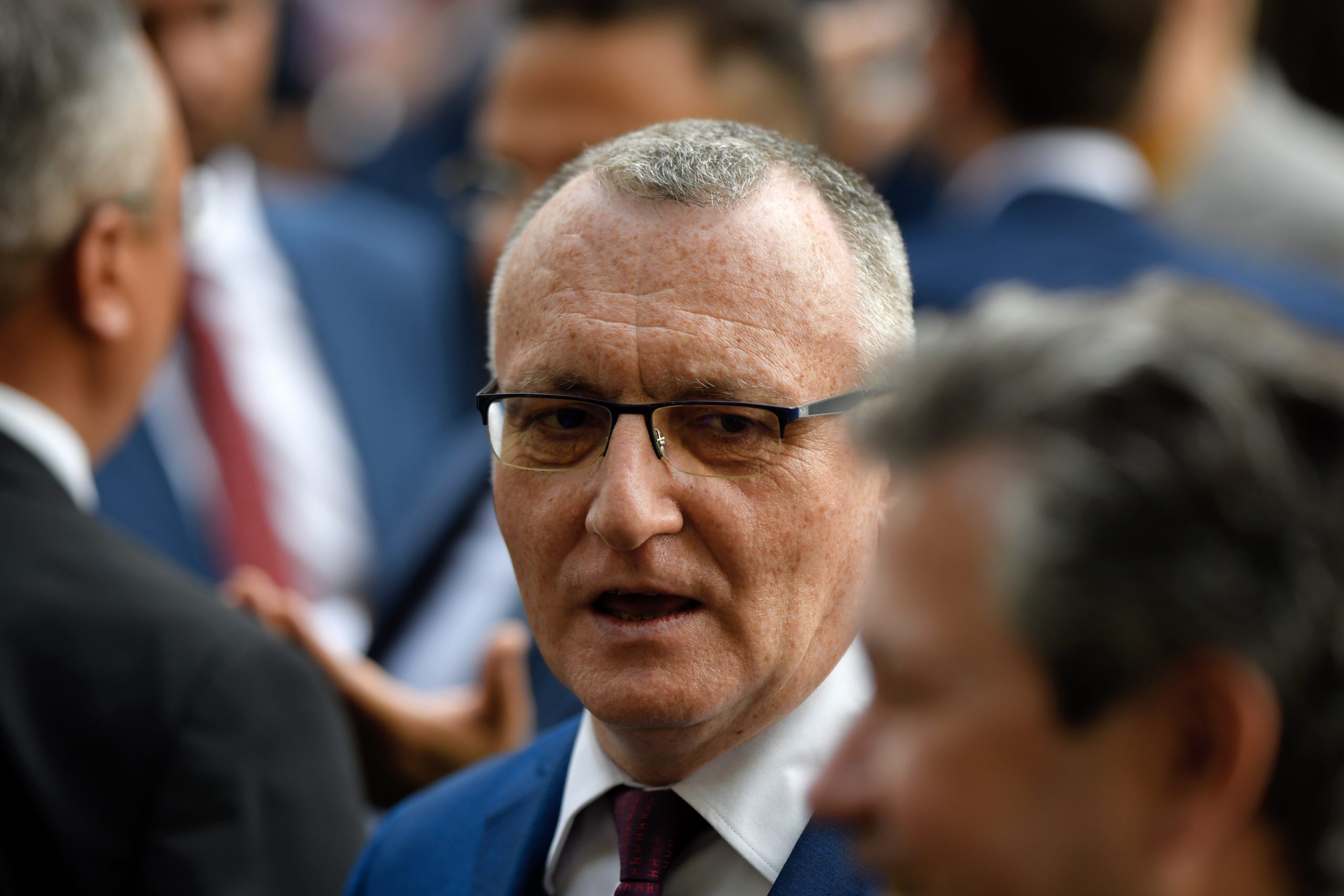 USR depune moţiune simplă împotriva ministrului Educaţiei, Sorin Cîmpeanu