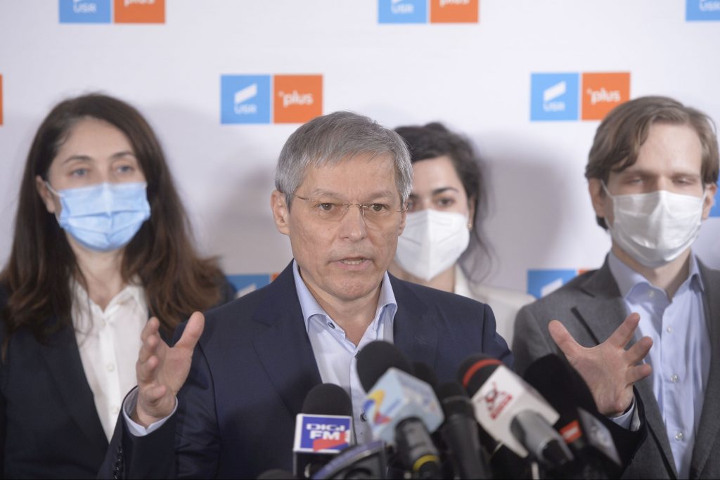 Dacian Cioloș a demisionat, oficial