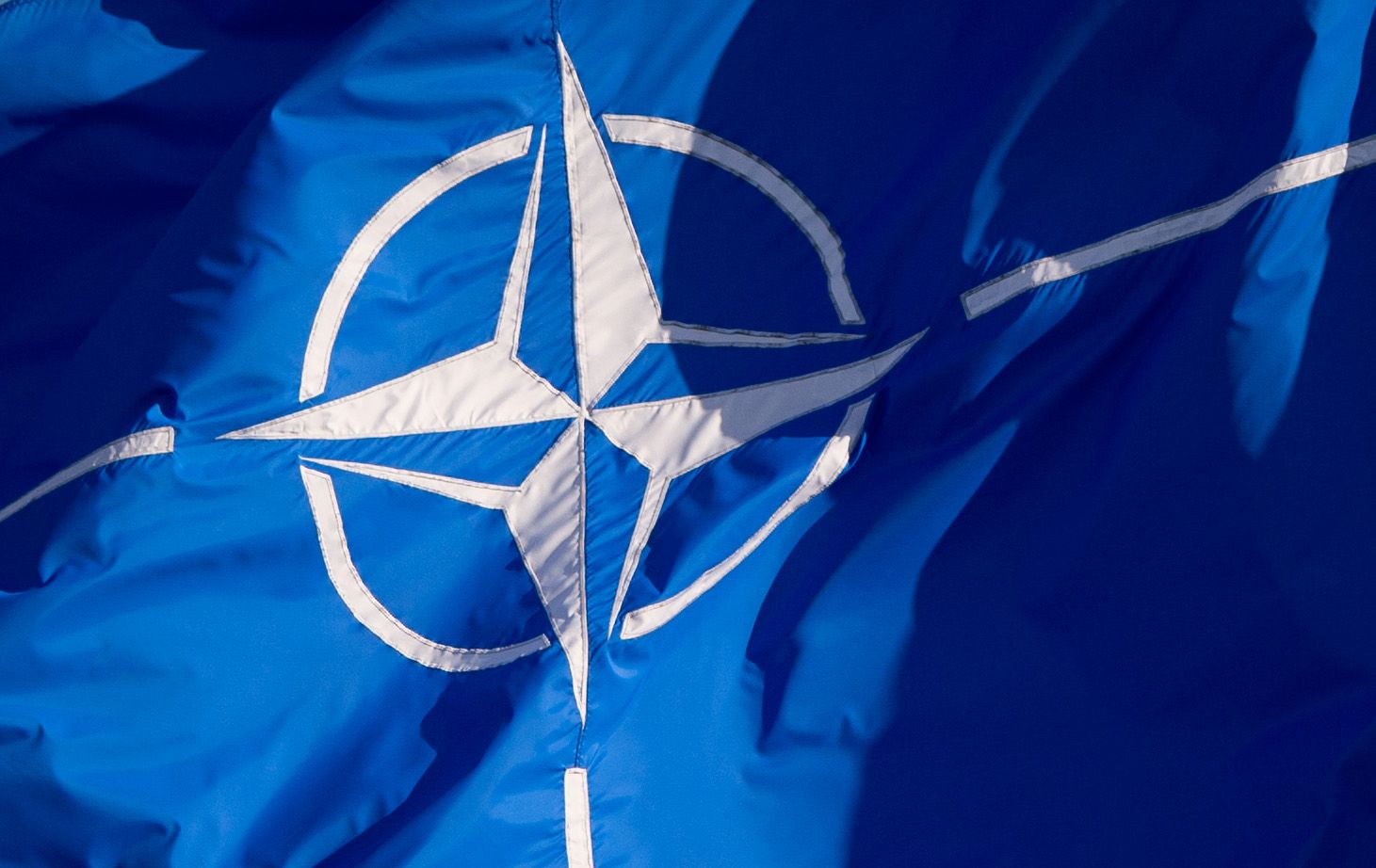 Suedia şi Finlanda vor depune miercuri cererile de aderare la NATO