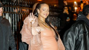 Rihanna este oficial mamă. A născut un băiețel, dar nu i-a anunțat numele