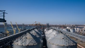 Marina Regală Britanică ar putea escorta navele de cereale prin blocada de la Odesa