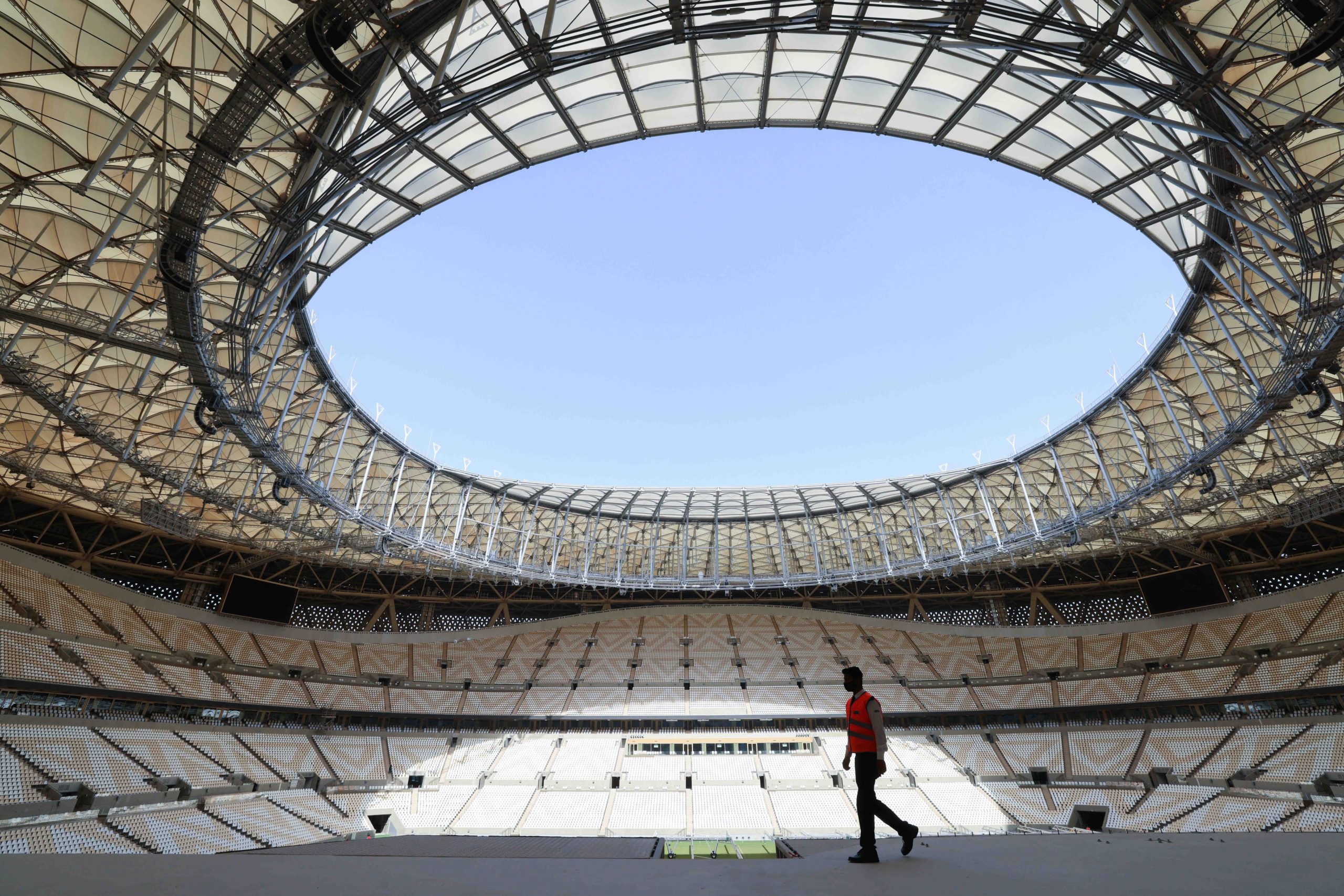 Mai multe hoteluri din Qatar refuză suporteri homosexuali în timpul Campionatului Mondial de Fotbal din 2022