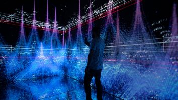 Un cetățean român, implicat în atacurile cibernetice rusești asupra unor site-uri din România, arestat de poliția britanică