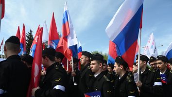 Rusia ar putea chema la arme sute de mii de tineri