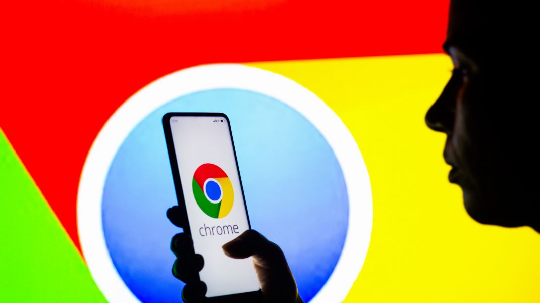 Google amână lansarea telefonului pliabil