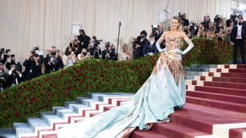 Epoca de Aur revine la Met Gala. Ce ținute au purtat vedetele?