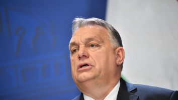 Ungaria împiedică sancțiunile UE care vizează importul de petrol din Rusia