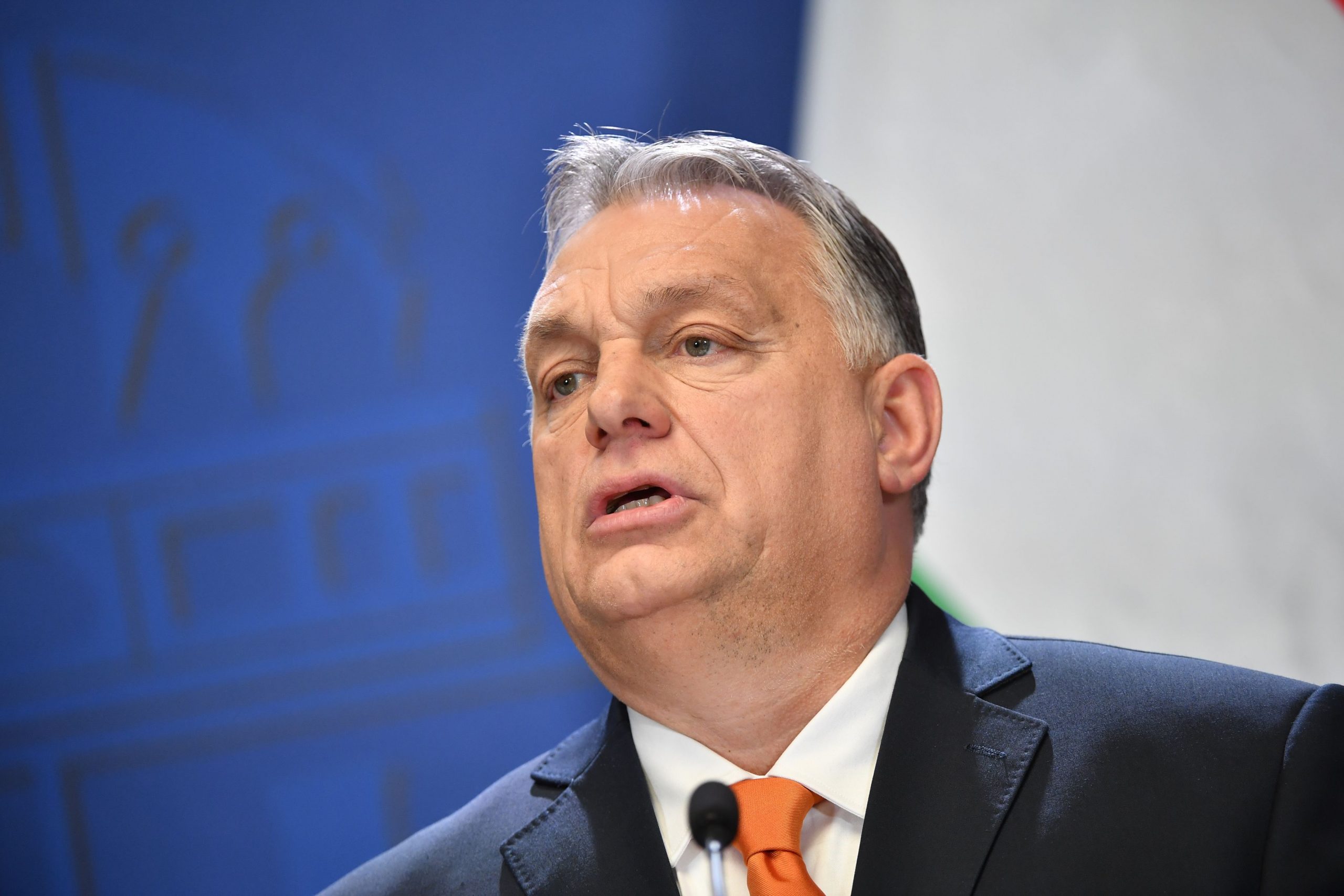Ungaria împiedică sancțiunile UE care vizează importul de petrol din Rusia