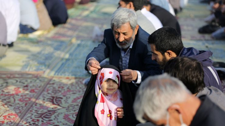 Talibanii le cer din nou femeilor afgane să-şi acopere faţa în public