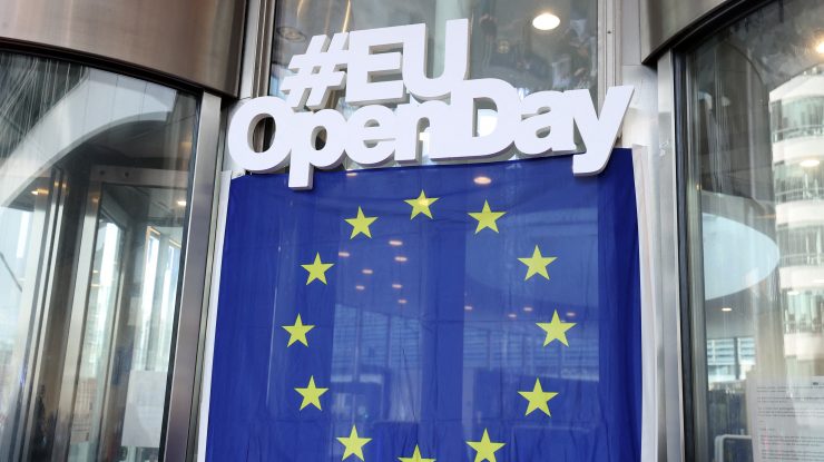 UE va continua cooperarea strânsă cu NATO, dar vrea autonomie decizională în materie de apărare