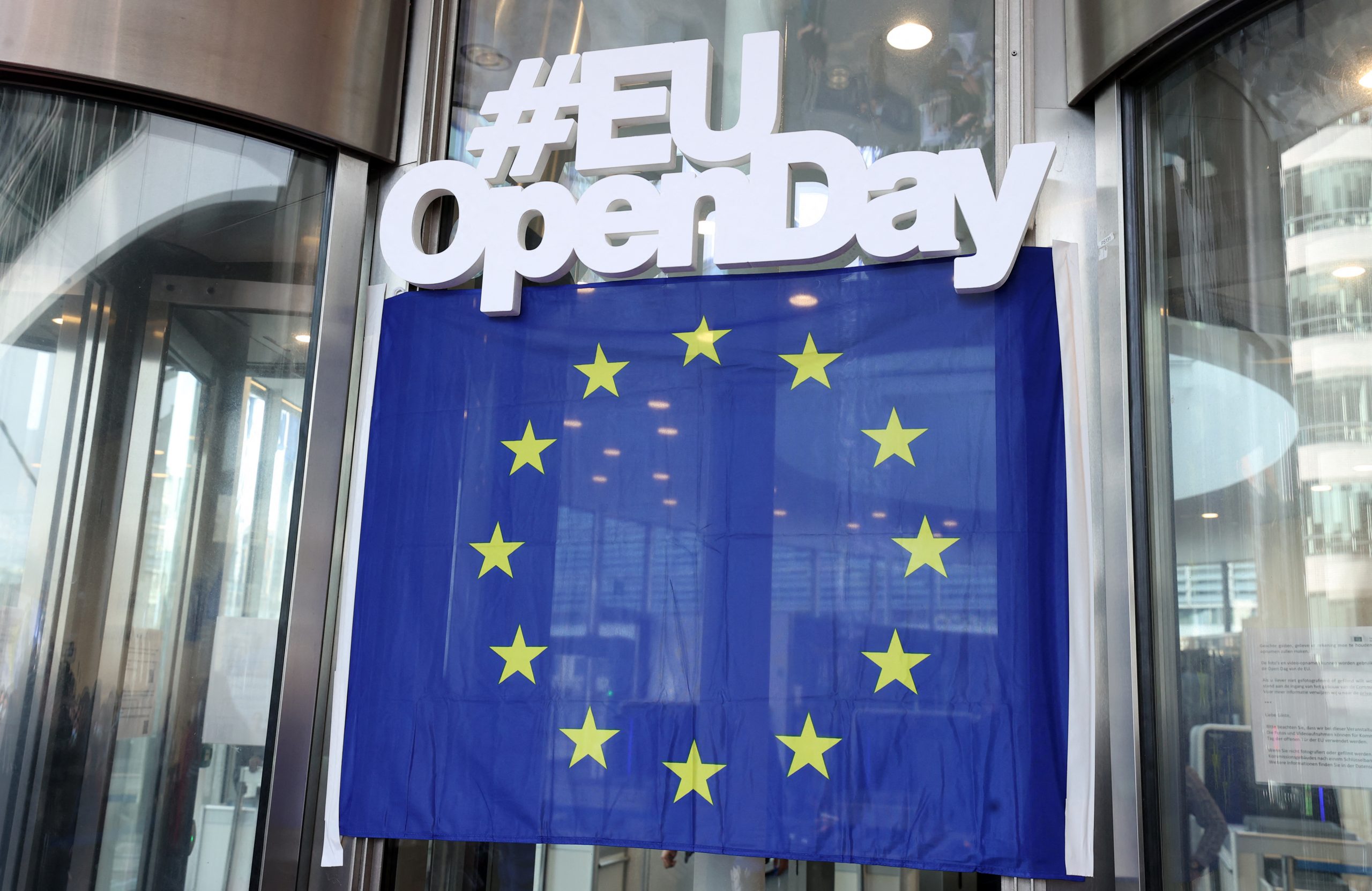 România este vizată de infringement pentru legislația legată de mandatul european de arestare