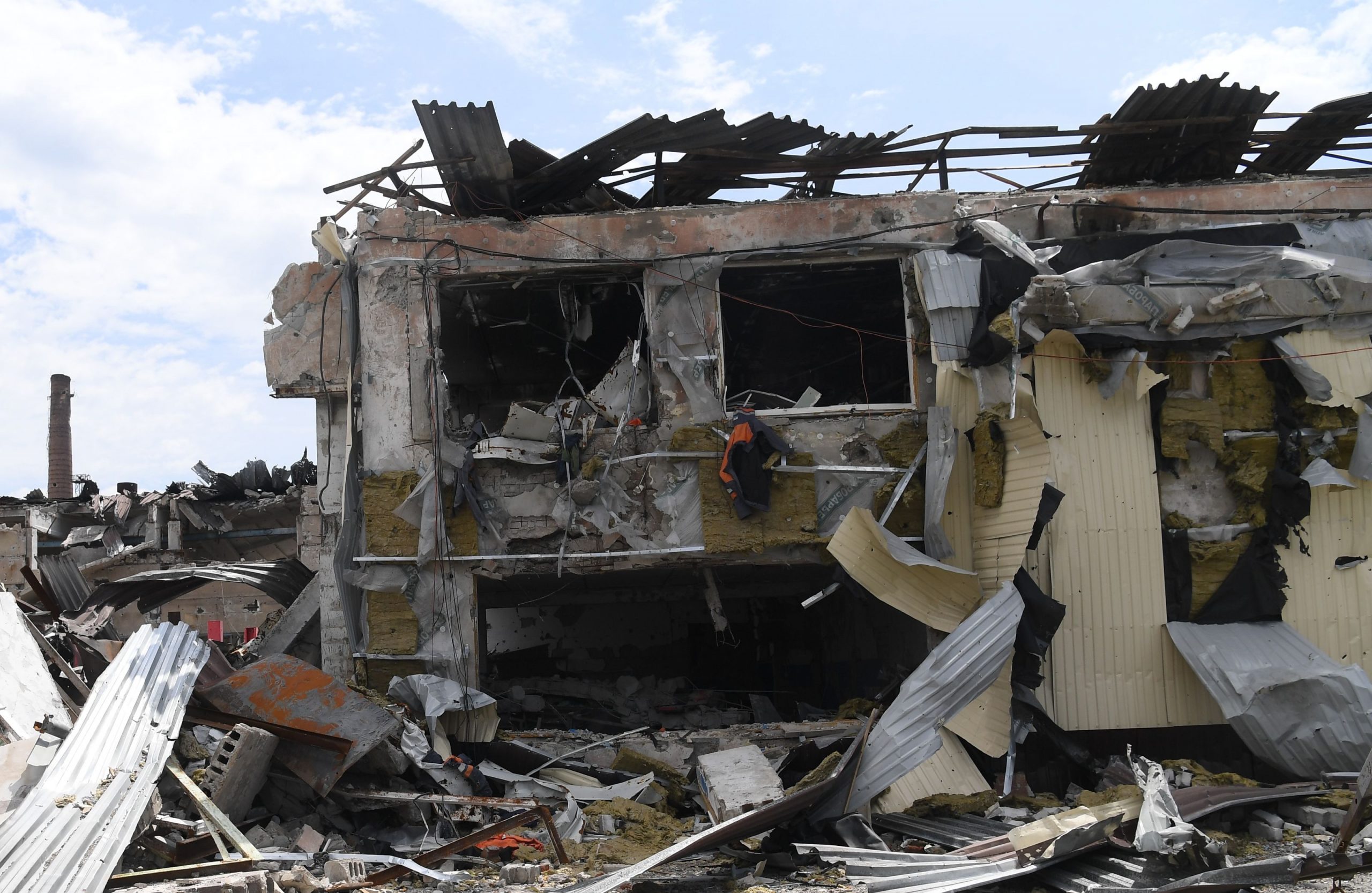 Bilanţul deceselor din Mariupol se ridică la 22.000 de persoane – consilier local