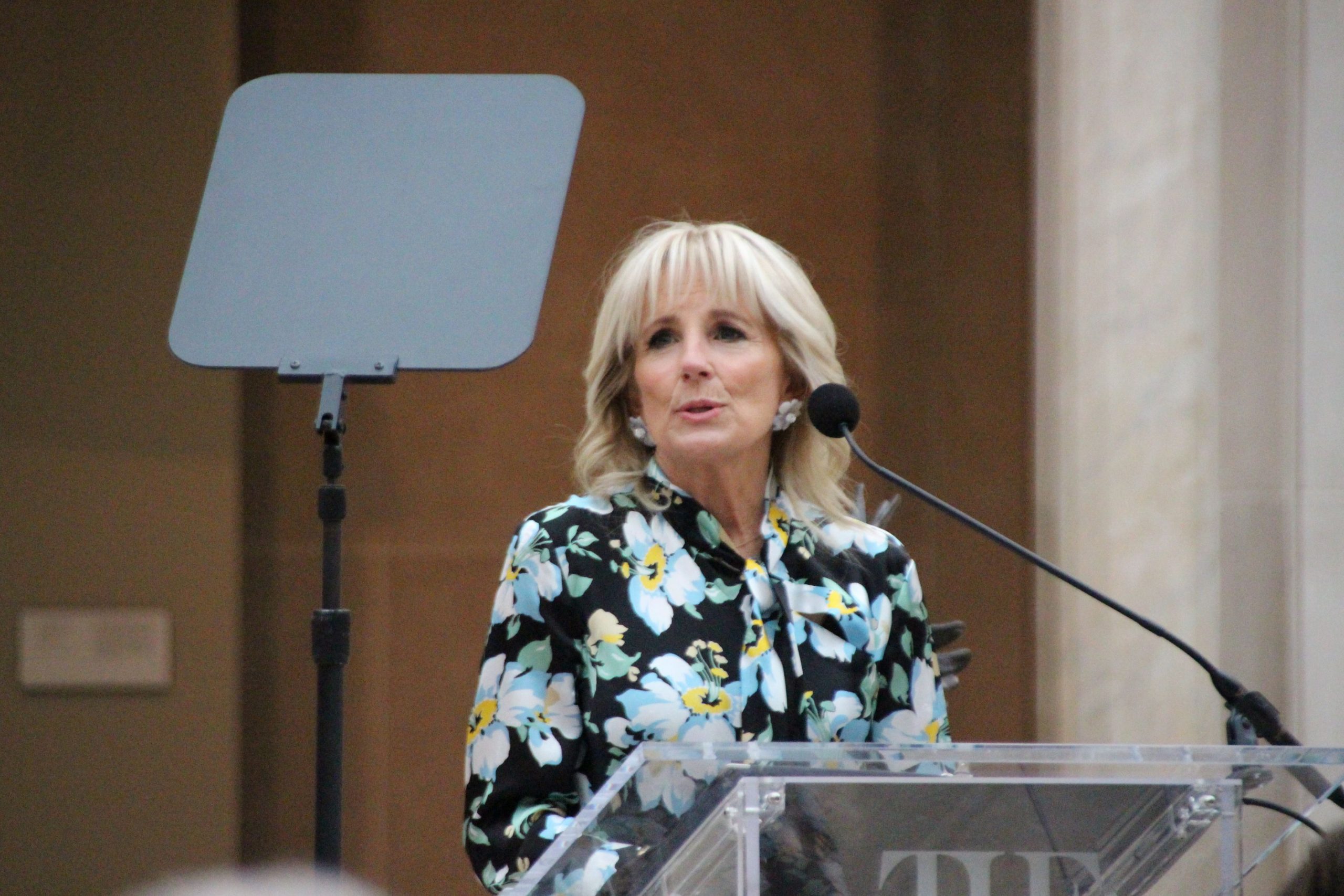 Jill Biden, Prima Doamnă a Statelor Unite ale Americii, ajunge astăzi în România