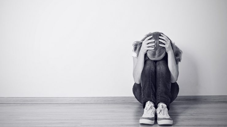 STUDIU: Pandemia COVID-19 i-a făcut pe tineri să fie mai deprimați