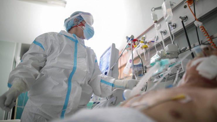 BILANȚ COVID. Aproape 3.000 de noi cazuri COVID în ultima săptămână şi 21 decese