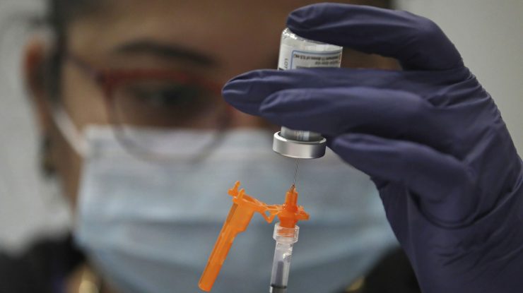 Un vaccin anti-HIV în fază incipientă dă rezultate pozitive. Dacă va funcționa, acesta va fi primul vaccin HIV de succes după aproape 40 de ani de cercetare