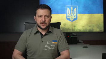 LIVE UPDATE. Ziua 138 de invazie. Președintele Volodimr Zelenski spune că Rusia a lansat 34 de raiduri aeriene asupra țării sale în ultimele 24 de ore