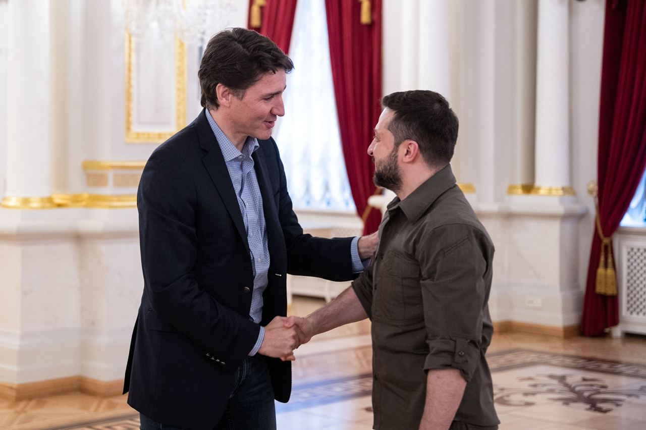 LIVE UPDATE. Război în Ucraina, ziua 924. Rusia atacă Kiev și Liov. Zelenski îl îndeamnă pe Trudeau să pledeze pentru atacuri cu rază lungă de acţiune în Rusia