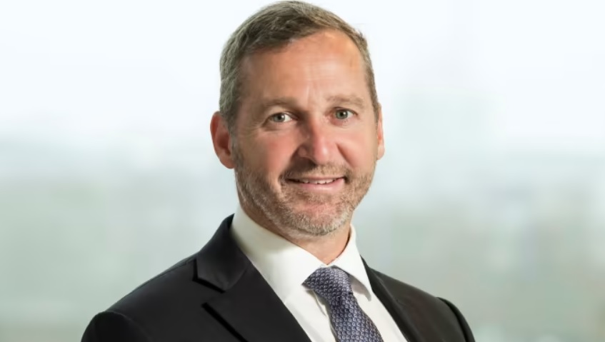 CEO-ul unei firme de 68 de miliarde de dolari demisionează pentru a „sta la plajă și a nu face nimic”