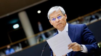 Cererea de înfiinţare a formaţiunii lui Dacian Cioloş, REPER, depusă şi înregistrată la Tribunal