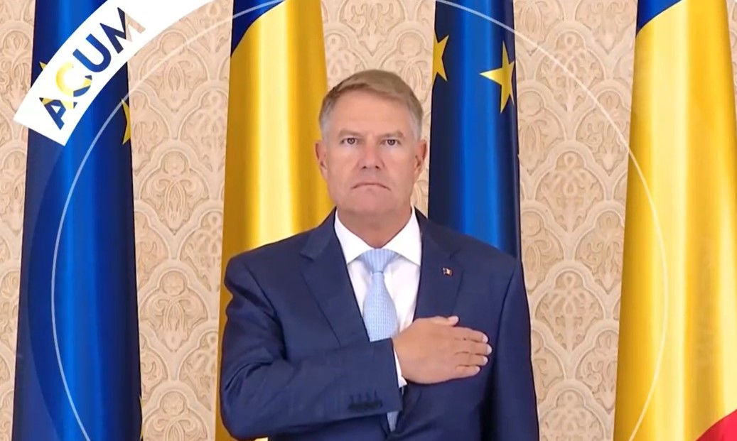 Iohannis, către noii judecători CCR: Vă doresc să vegheaţi la respectarea Constituţiei