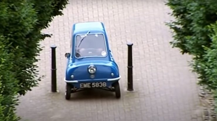 Peel P50: Cea mai mică mașină din lume poate fi asamblată în casă
