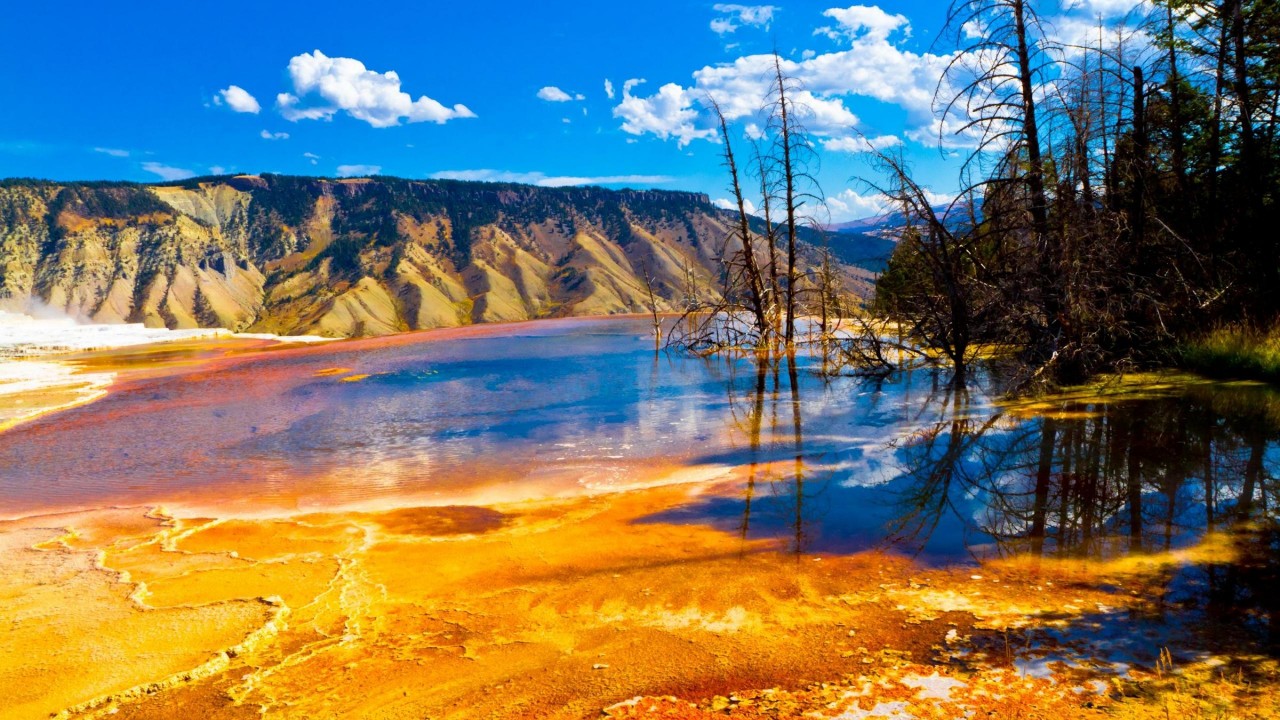 Parcul Național Yellowstone se va redeschide parțial după inundațiile catastrofale