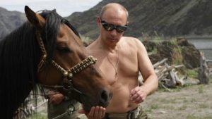 Liderii G7 au ironizat imaginea de „macho” atât de dragă preşedintelui rus.